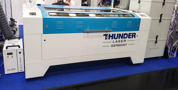 ������̼����