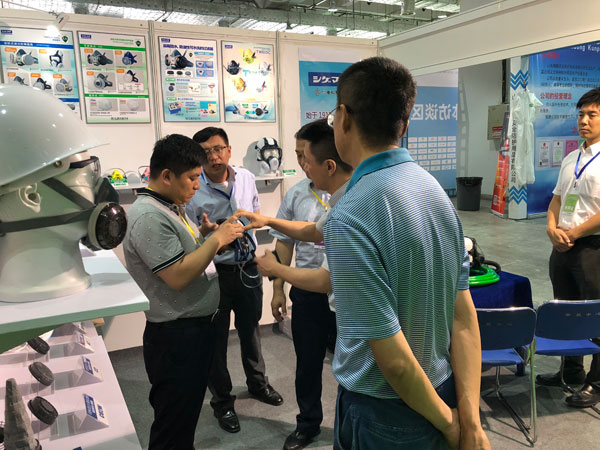 尊龙官网登录人生就是博登录